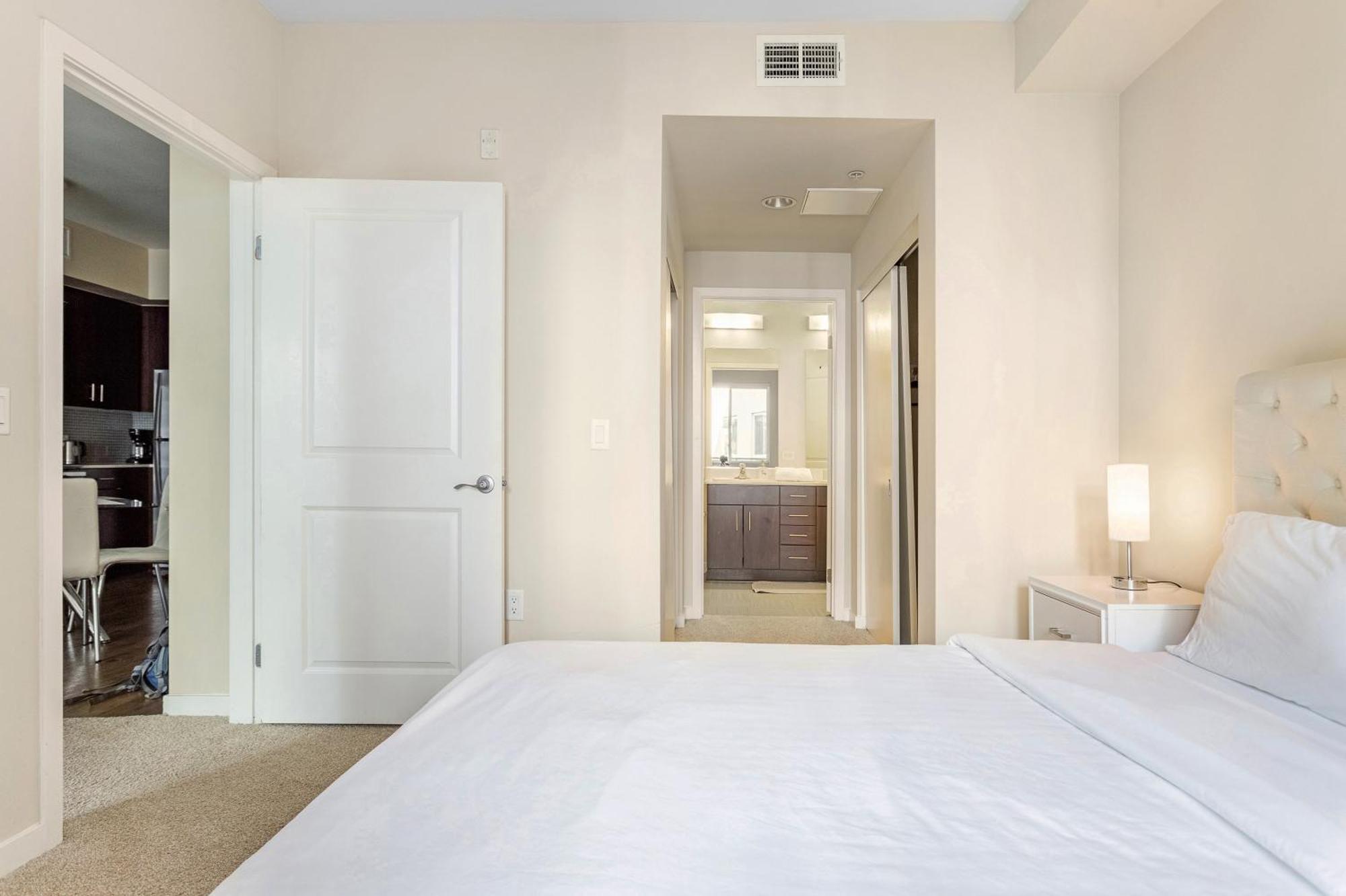 لوس أنجلوس Luxury 2 Bedroom 2 Bathroom With Fitness Center And Pool المظهر الخارجي الصورة